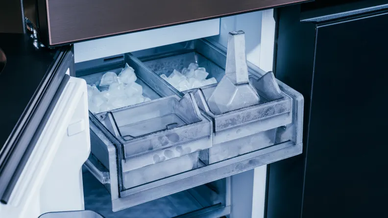 Samsung Bespoke refrigerator isn't cooling